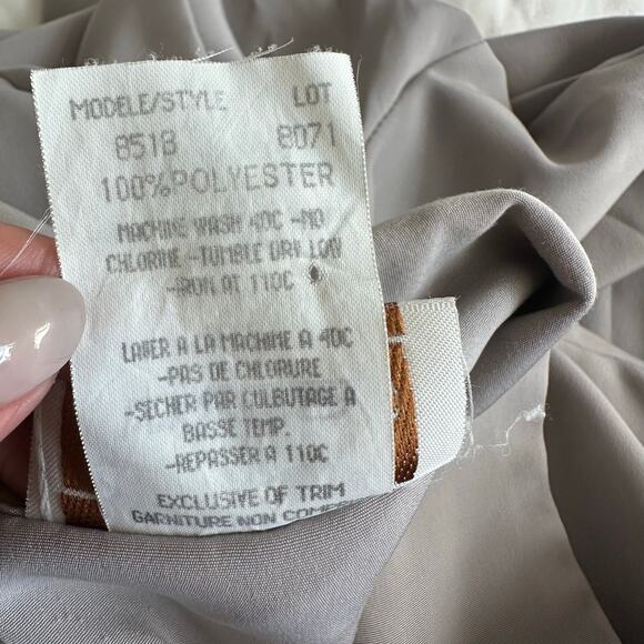 VNTG Tradition Butterfly Embroidered Short Sleeve, Silk Like Button Up- 2XL - Picture 6 of 10